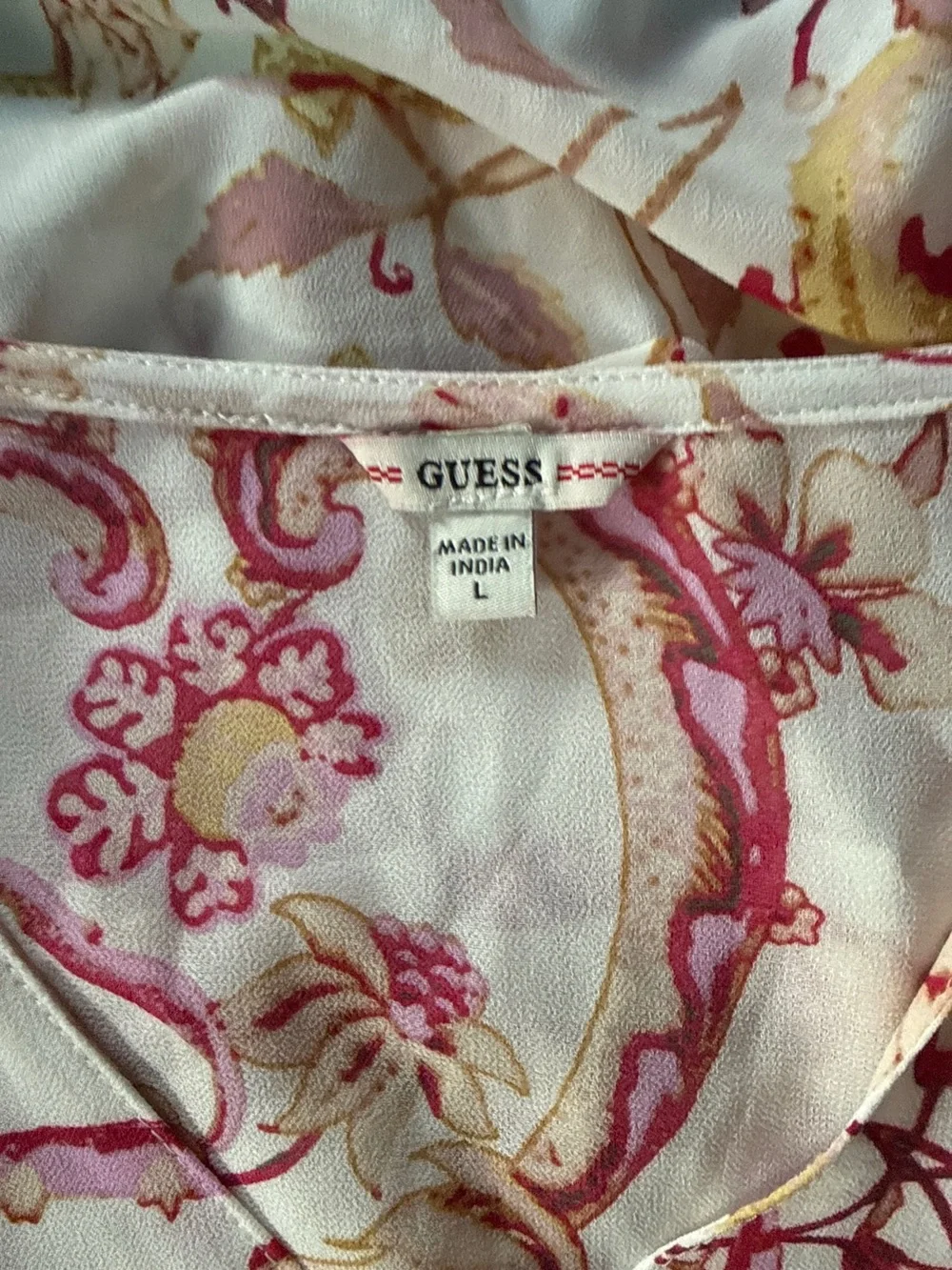 NWT! Women's Guess Floral Cream and Pink top, size large